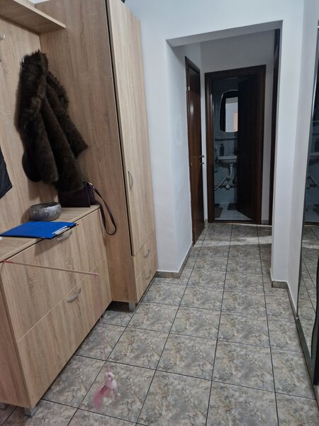 Colentina Rau, Maior Bacila in plan secund,